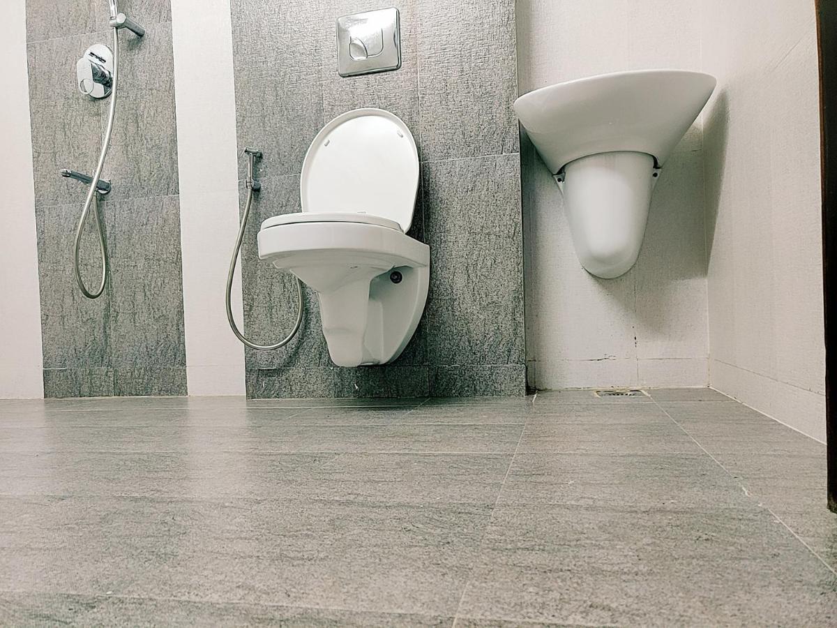Swarna Sudarshan Service @ Thoraipakkam Omr Road Apartment *